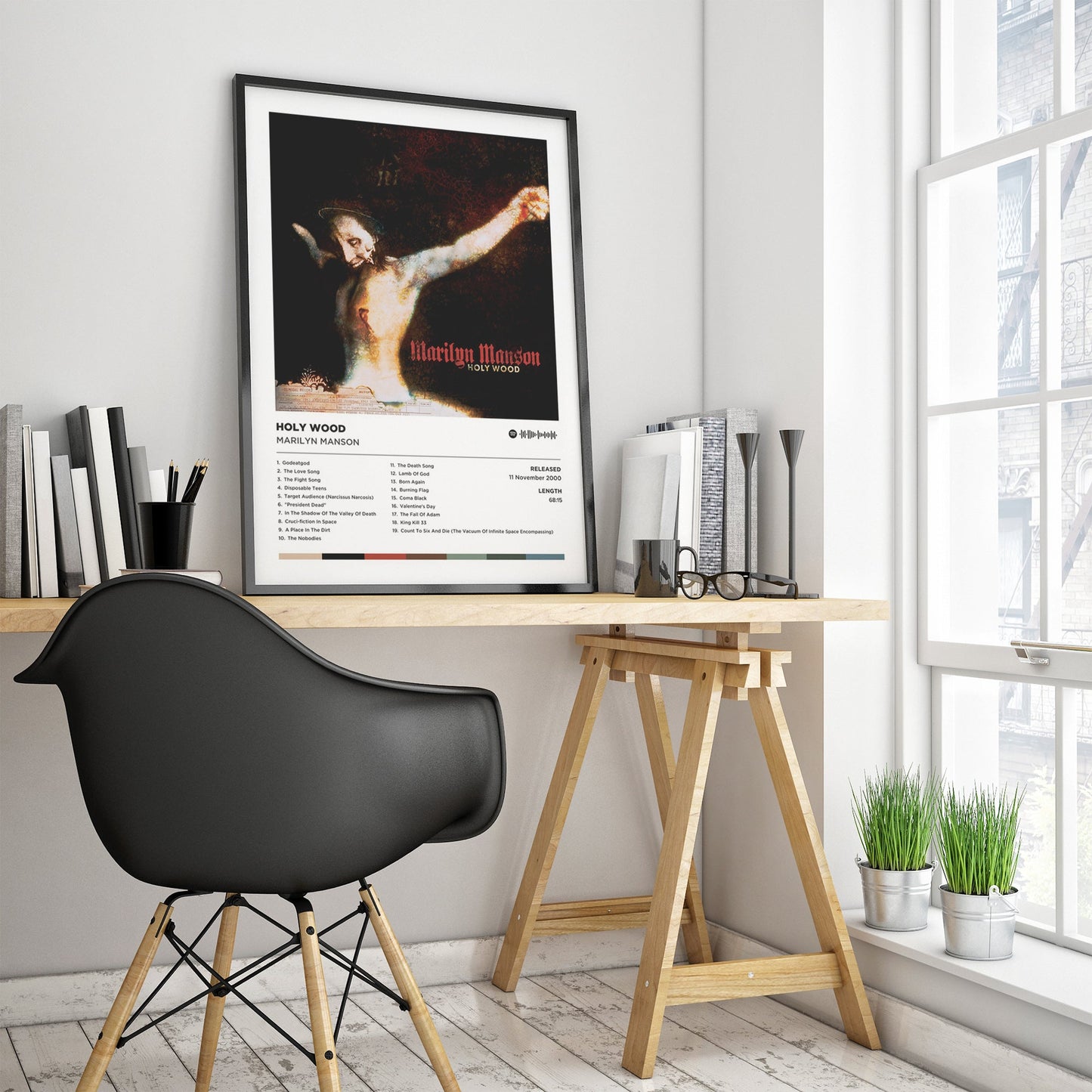 Marilyn Manson - Holy Wood